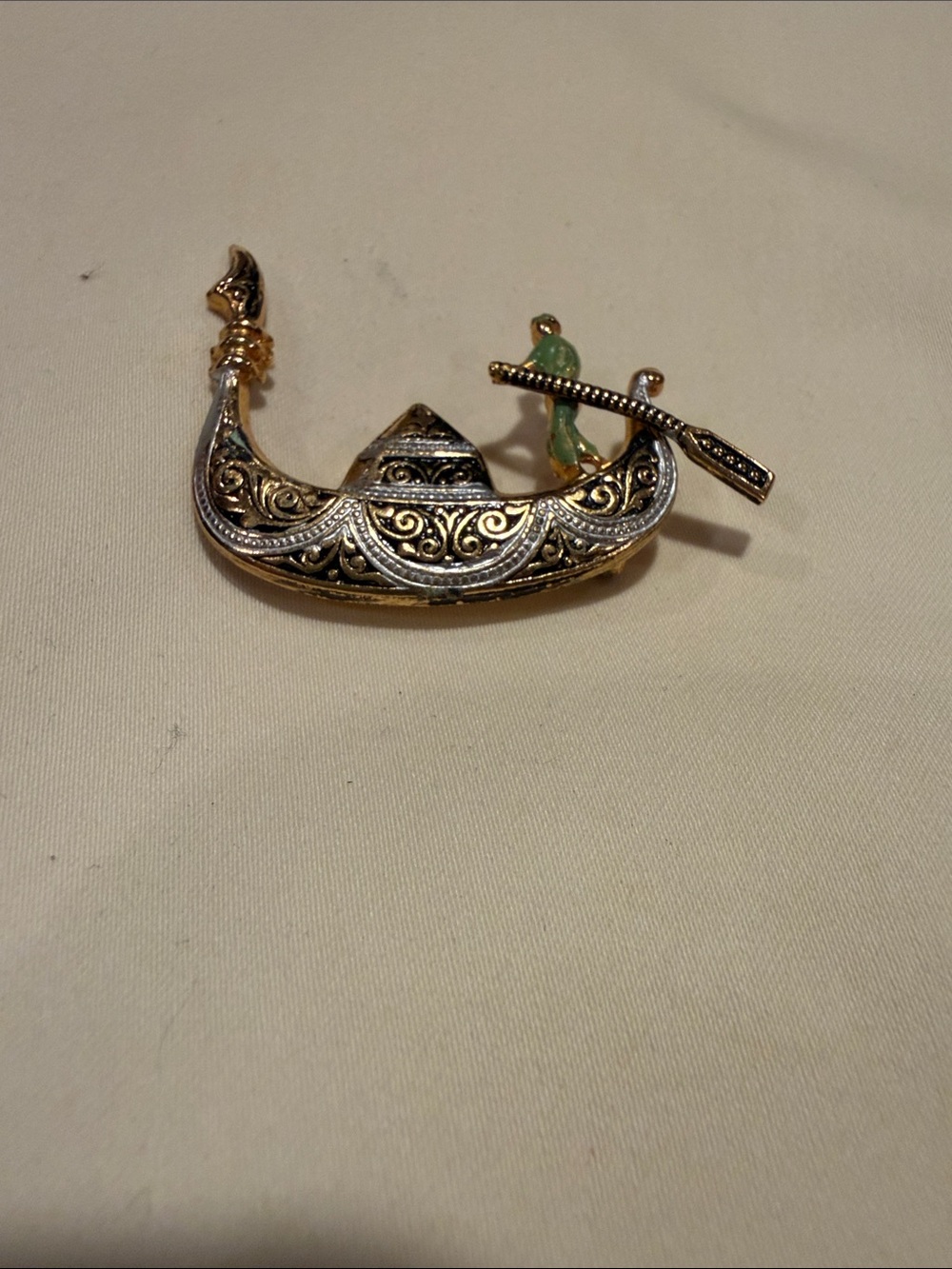Damascene boat brooch - Picture 7 of 7